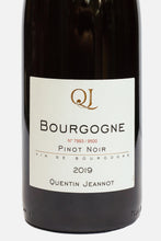 Afbeelding in Gallery-weergave laden, Bourgogne Pinot Noir 2022 Rood, Domaine Quentin Jeannot