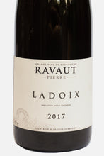 Afbeelding in Gallery-weergave laden, Ladoix 2021 Clos Royer Rood, Domaine Pierre Ravaut